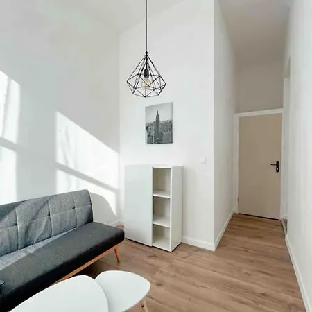 Designed Flat In Center * Menton