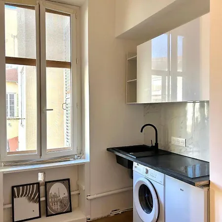 Designed Flat In Center Apartment